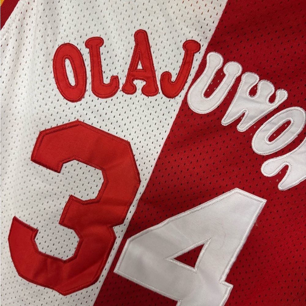 Mitchell & Ness Hakeem Olajuwon Jersey in Red and White - Picture 4 of 5